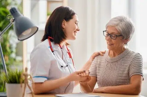 La importancia de la prevención en medicina: cómo evitar enfermedades crónicas mediante estilos de vida saludables.